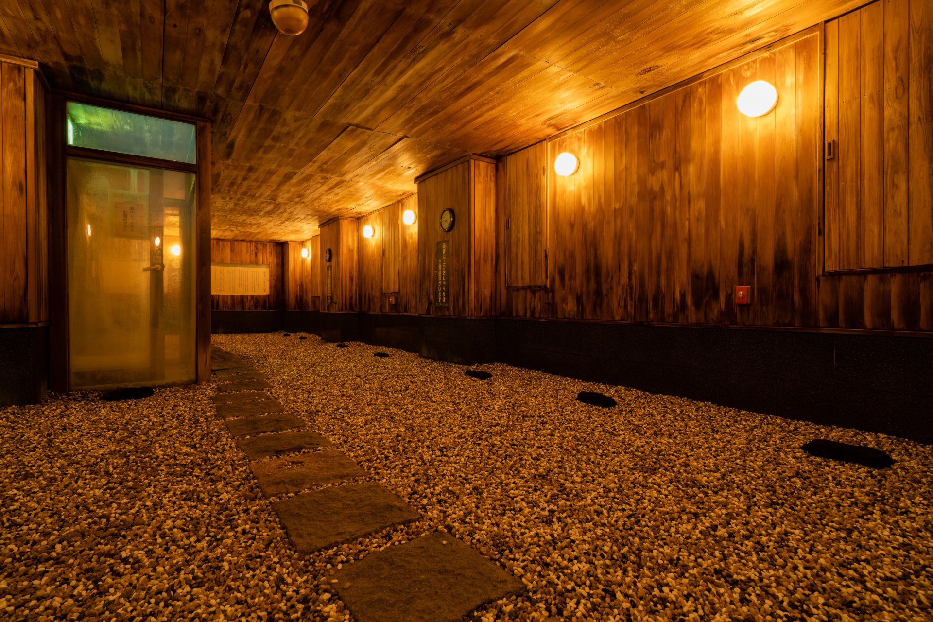 フィットネスジム弥彦の岩盤浴施設